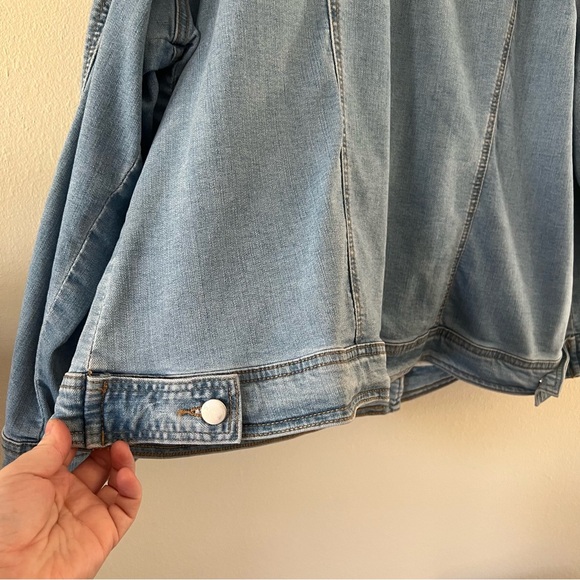 Westport Denim Jacket - Picture 8 of 9